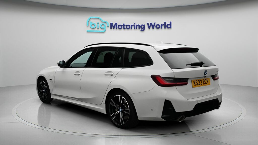 BMW 3 Series M Sport KS23RZV White #5