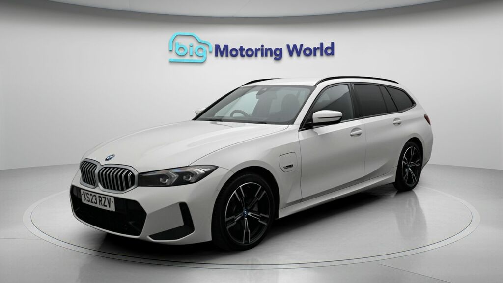 BMW 3 Series M Sport KS23RZV White #3