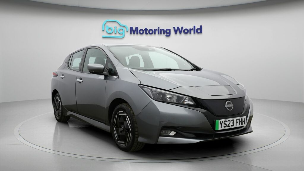 Nissan Leaf Acenta Grey