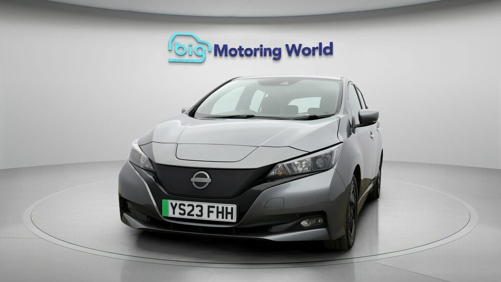 Nissan Leaf Acenta Grey #2