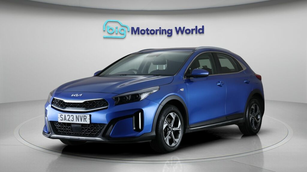 Kia Xceed 2 Blue #3