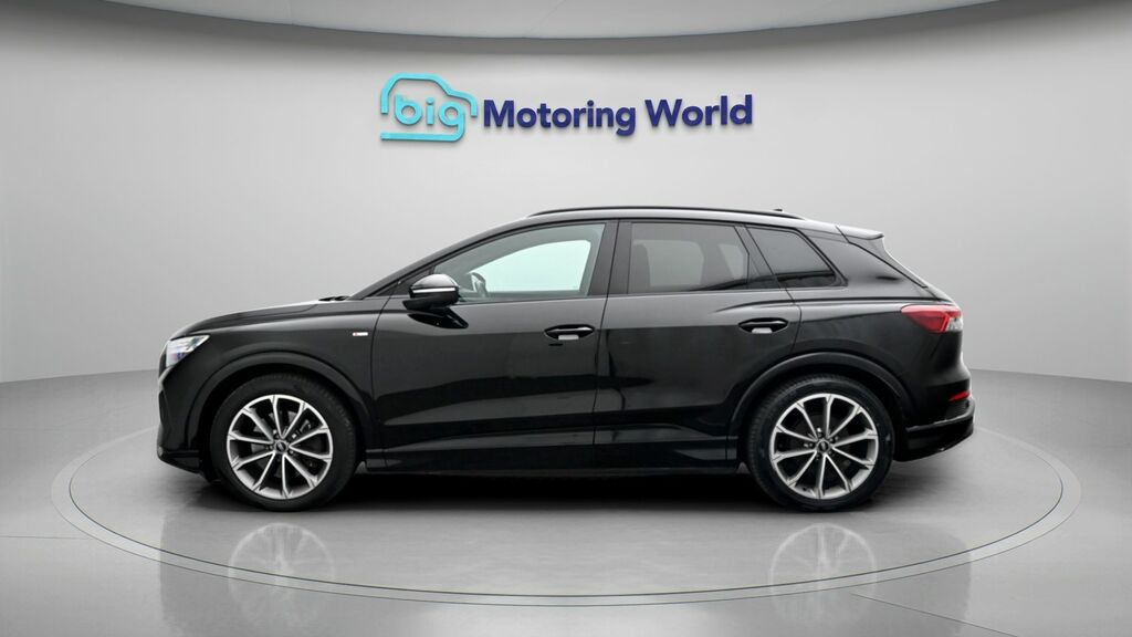 Audi Q4 E Tron Edition 1 LY71ABK Black #4