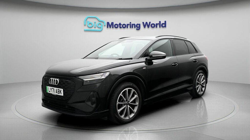 Audi Q4 E Tron Edition 1 LY71ABK Black #3