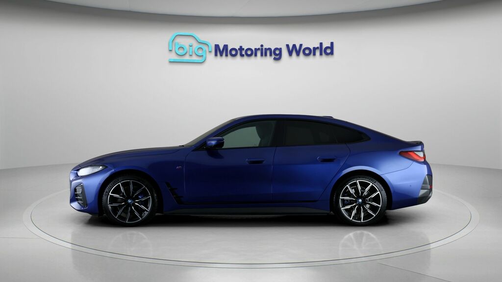 BMW i4 M Sport EA23FLC Blue #4