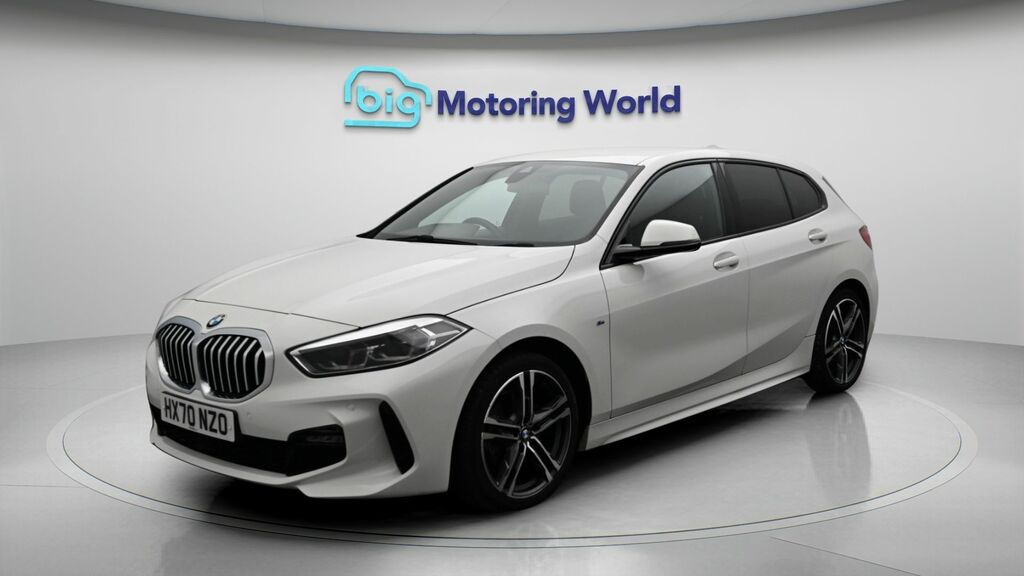 BMW 1 Series M Sport HX70NZO White #3