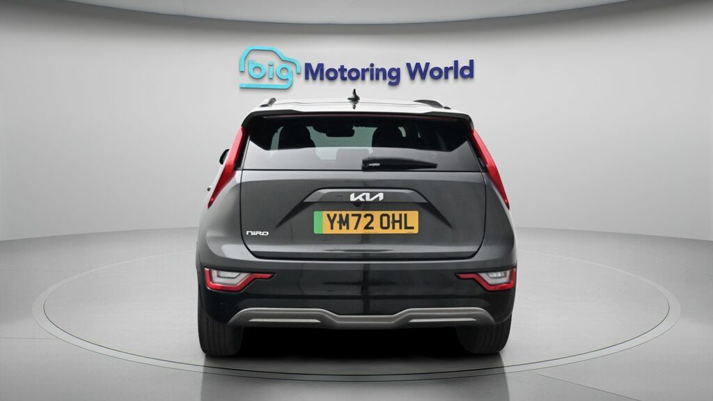 Kia Niro 4 YM72OHL Grey #6