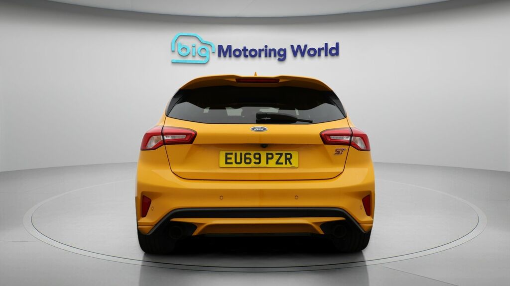 Ford Focus St Orange #6