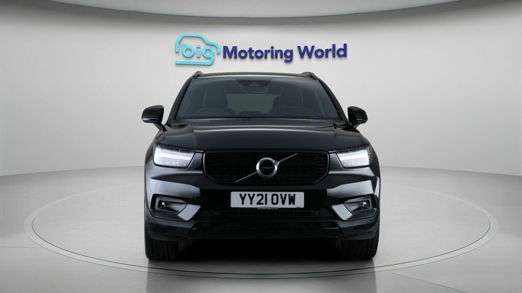 Volvo XC40 R-design YY21OVW Black #2
