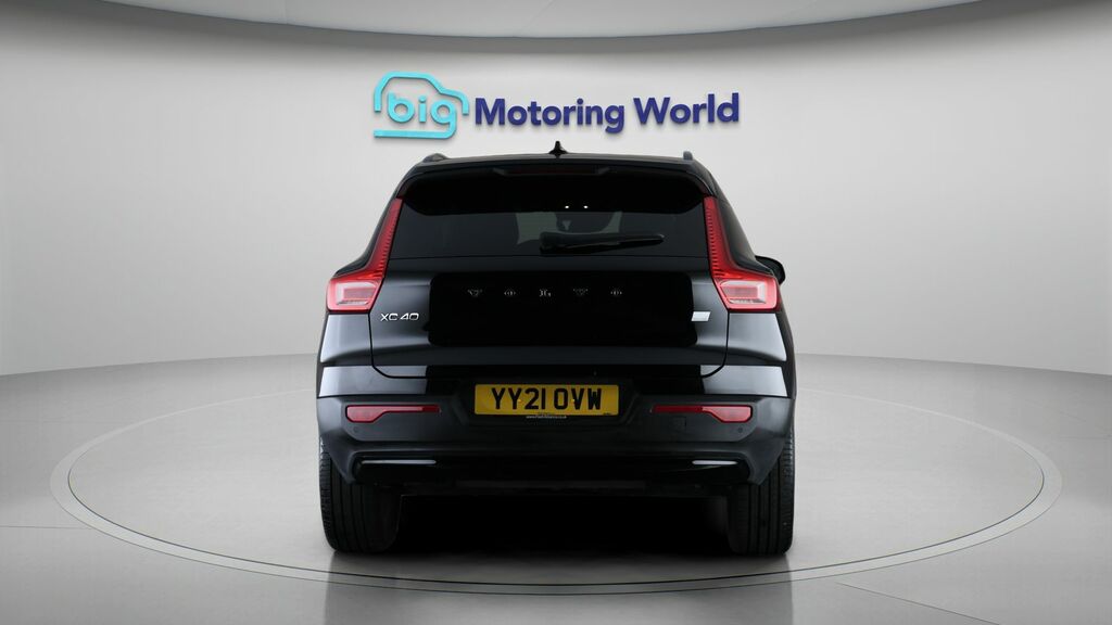 Volvo XC40 R-design YY21OVW Black #6