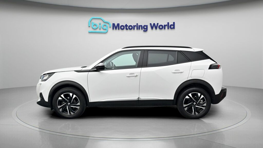 Peugeot 2008 Allure Premium LR22TCU White #4