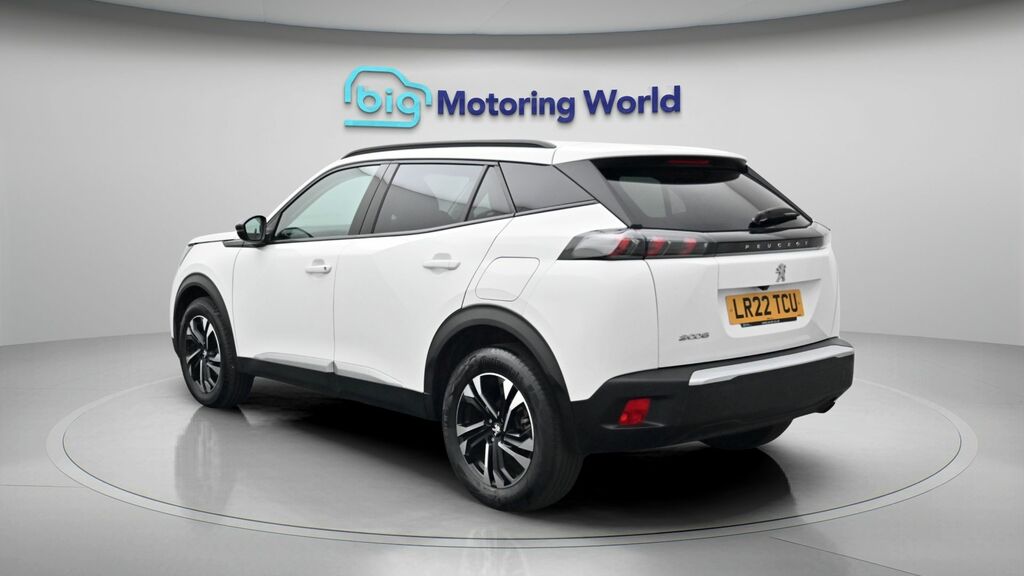 Peugeot 2008 Allure Premium LR22TCU White #5