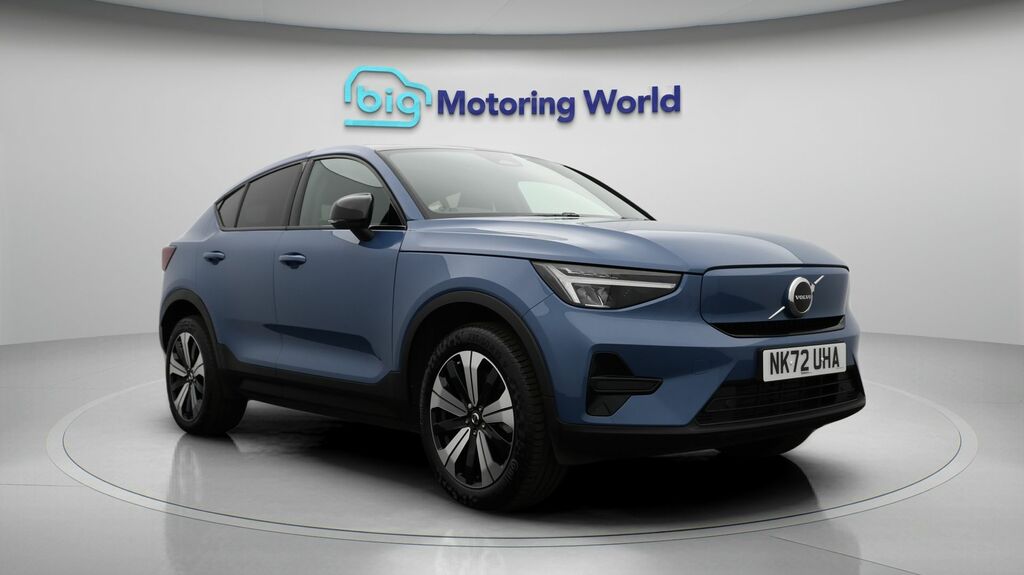 Volvo C40 Core Blue