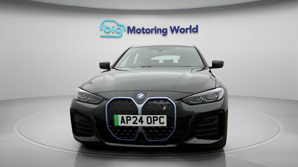 BMW i4 M Sport AP24OPC Black #2