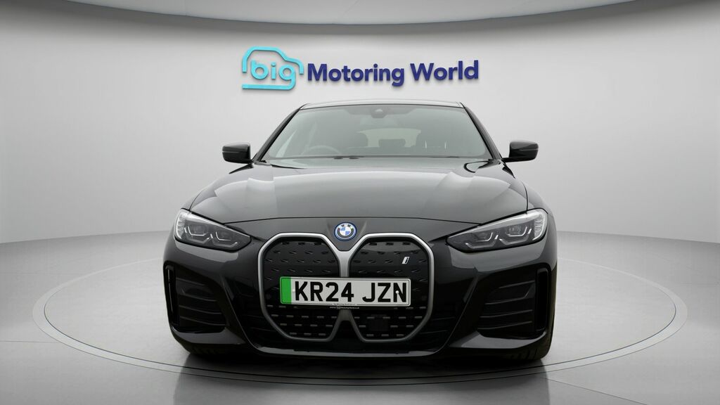 BMW i4 M Sport KR24JZN Black #2