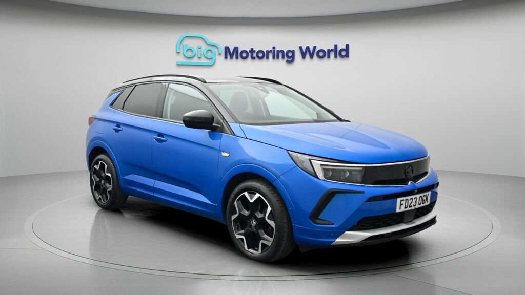 Vauxhall Grandland Ultimate Blue