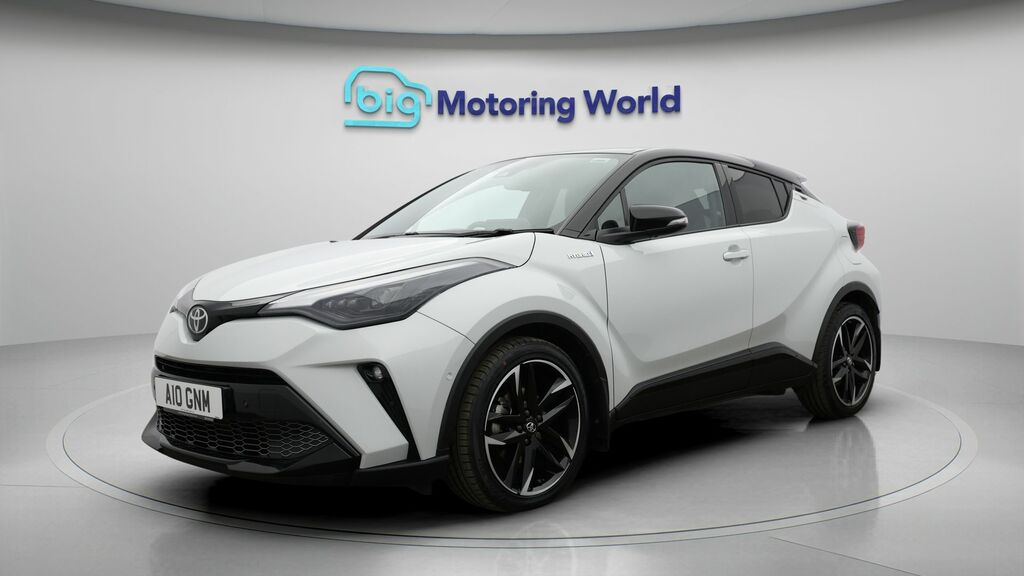 Toyota C-Hr Gr Sport Black #3