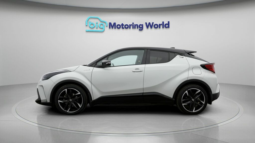 Toyota C-Hr Gr Sport Black #4