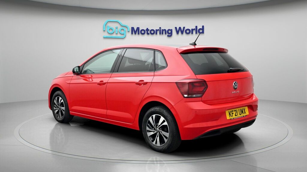 Volkswagen Polo Match Red #5