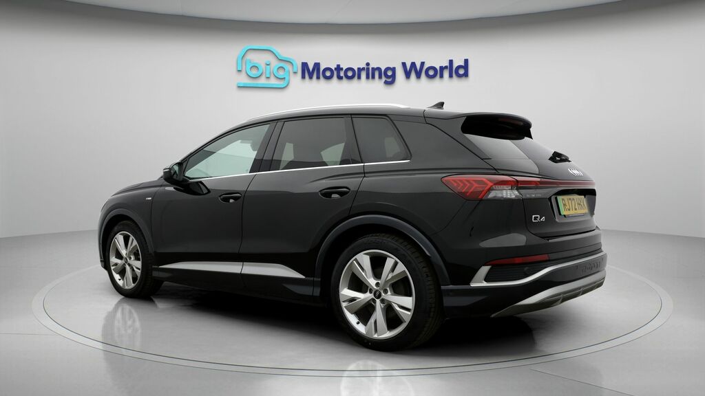 Audi Q4 E Tron S Line RJ72HXK Black #5