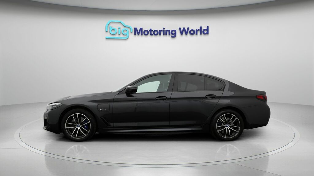 BMW 5 Series M Sport VA71EFP Grey #4