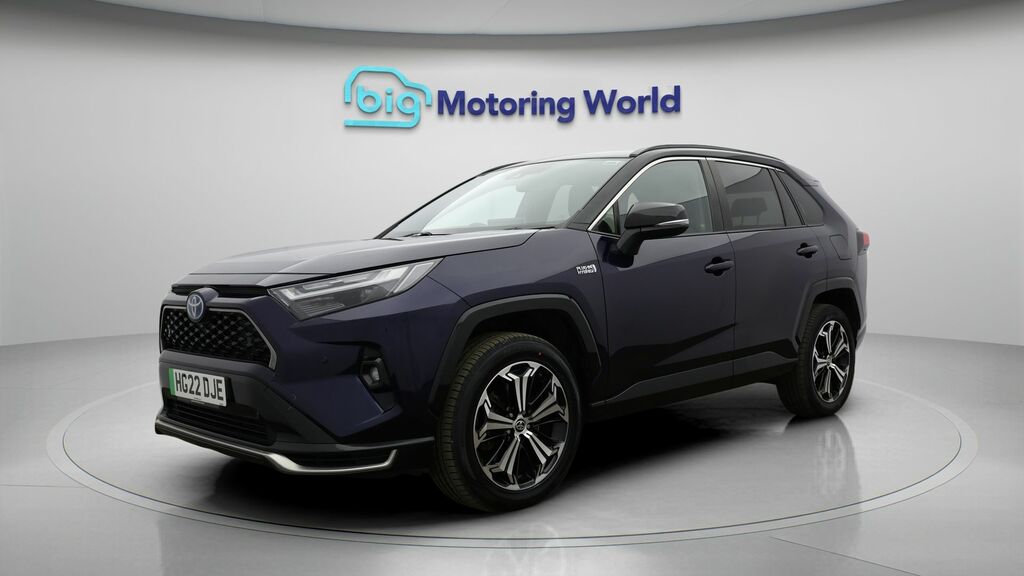 Toyota Rav 4 Dynamic Black #3