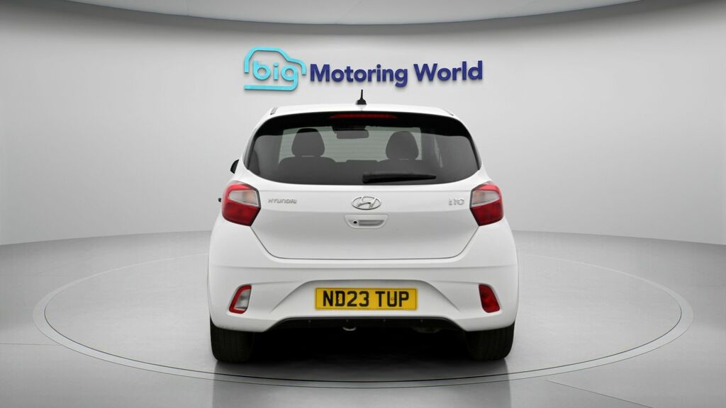 Hyundai I10 Premium White #6
