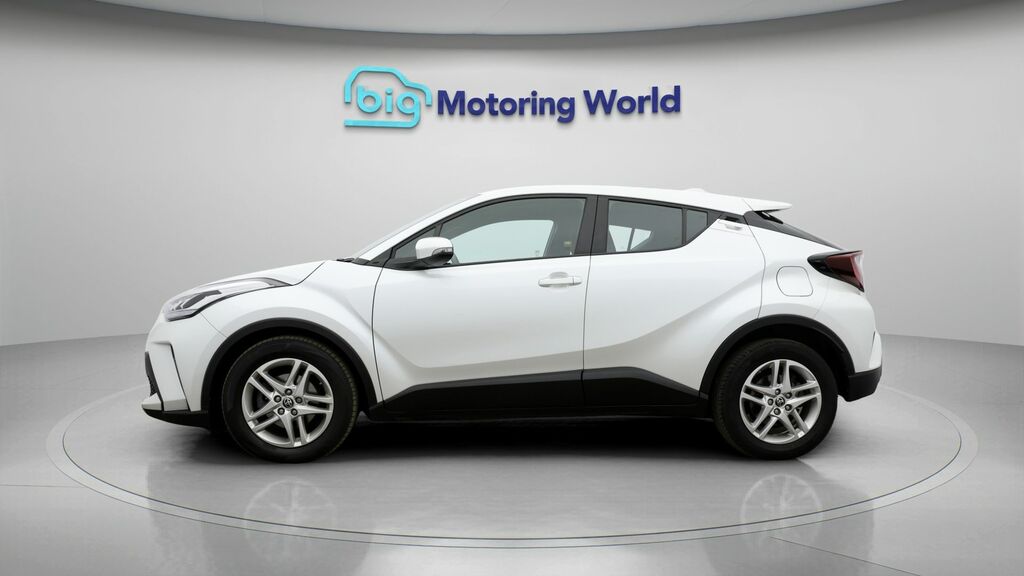 Toyota C-Hr Icon BT23XFW White #4
