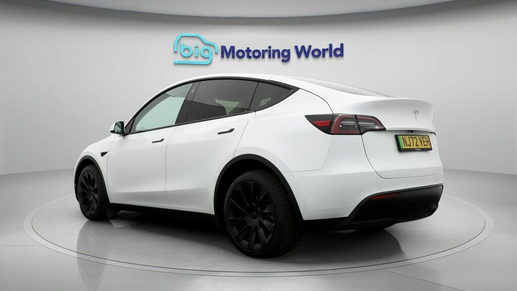 Tesla Model Y Long Range NJ72VEH White #5