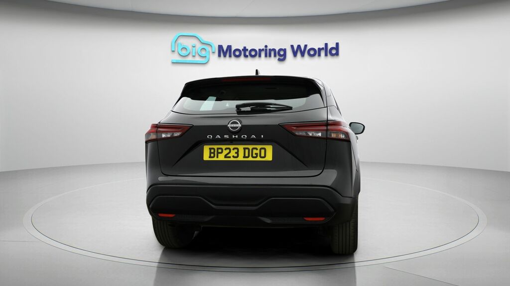Nissan Qashqai Acenta Premium BP23DGO Black #6