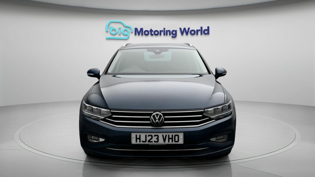 Volkswagen Passat Sel Blue #2