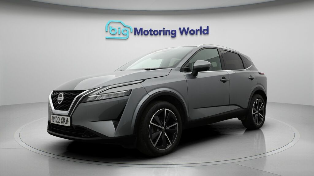 Nissan Qashqai Tekna Grey #3
