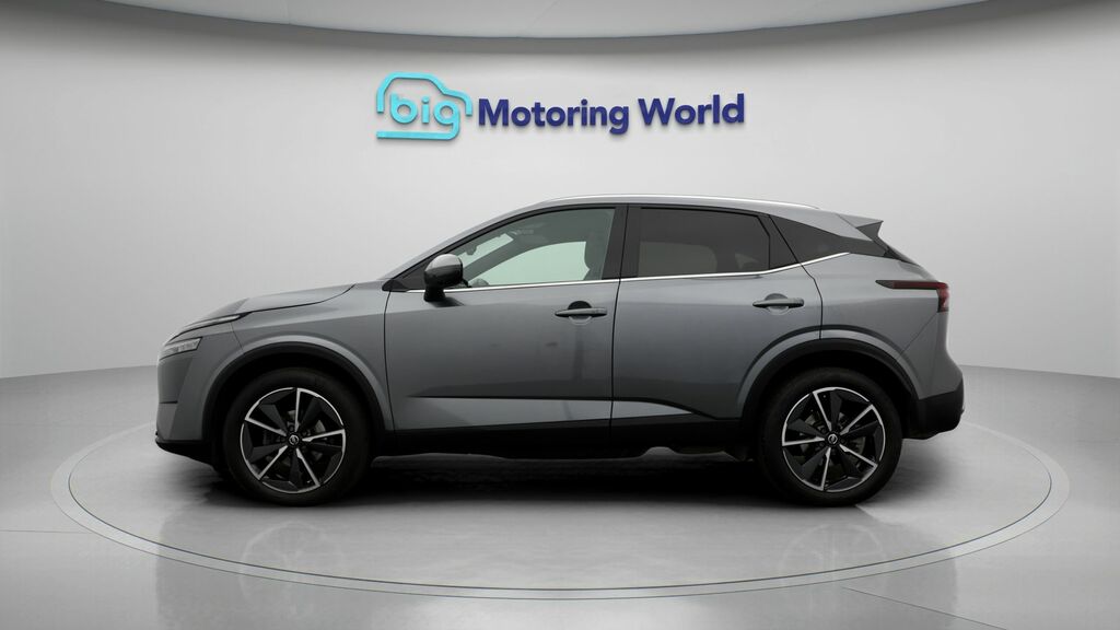 Nissan Qashqai Tekna Grey #4