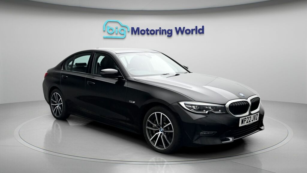 BMW 3 Series Sport Pro Black