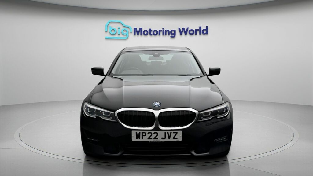 BMW 3 Series Sport Pro WP22JVZ Black #2