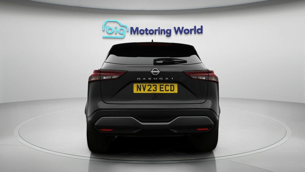 Nissan Qashqai N-connecta NV23ECD Black #6