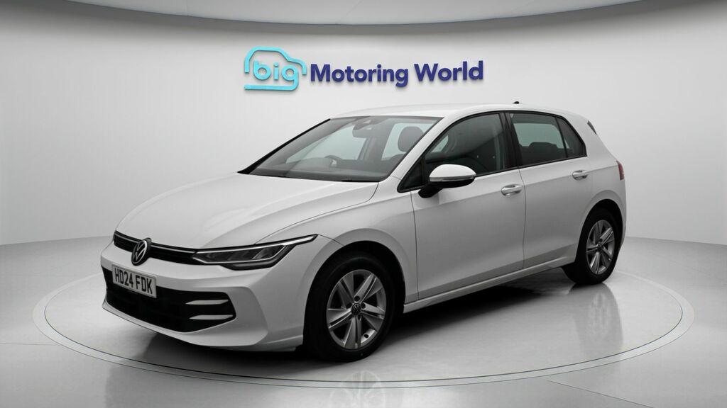 Volkswagen Golf Life White #3