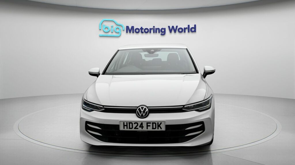 Volkswagen Golf Life White #2