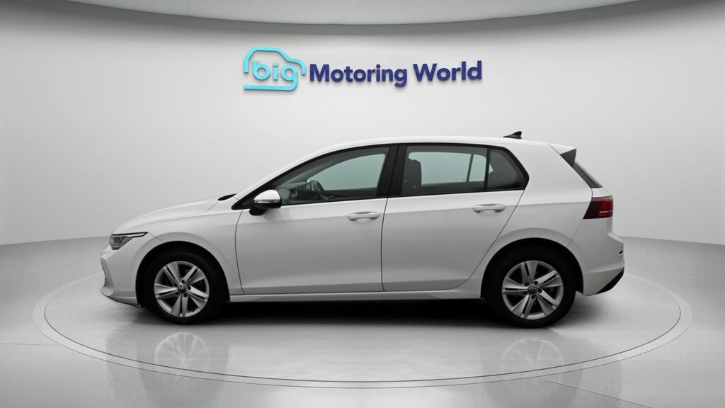 Volkswagen Golf Life White #4