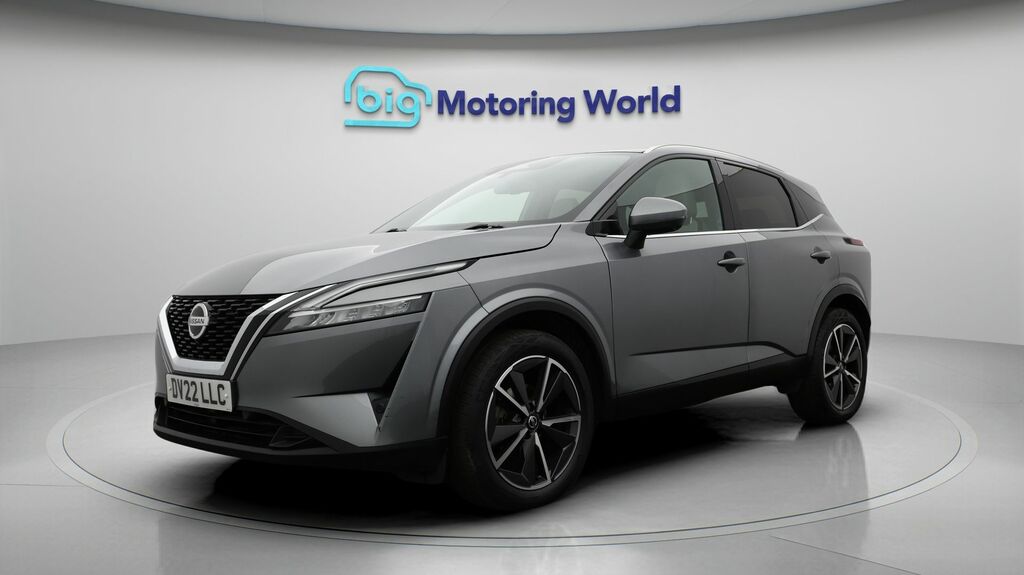 Nissan Qashqai Tekna Grey #3