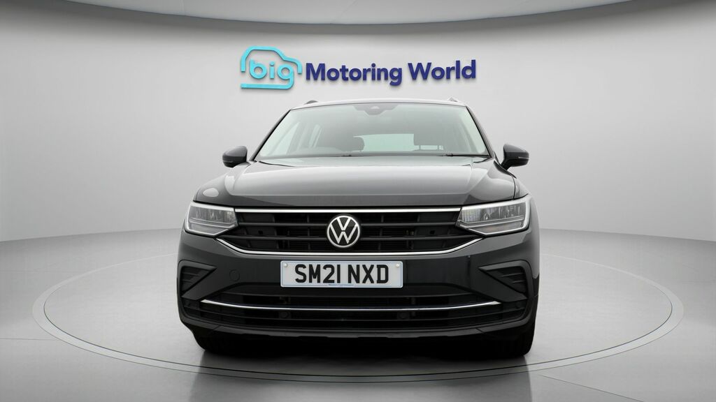 Volkswagen Tiguan Life Grey #2