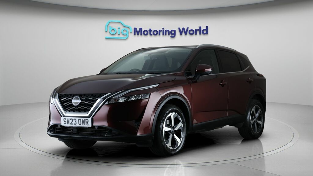 Nissan Qashqai N-connecta SW23OWR Red #3