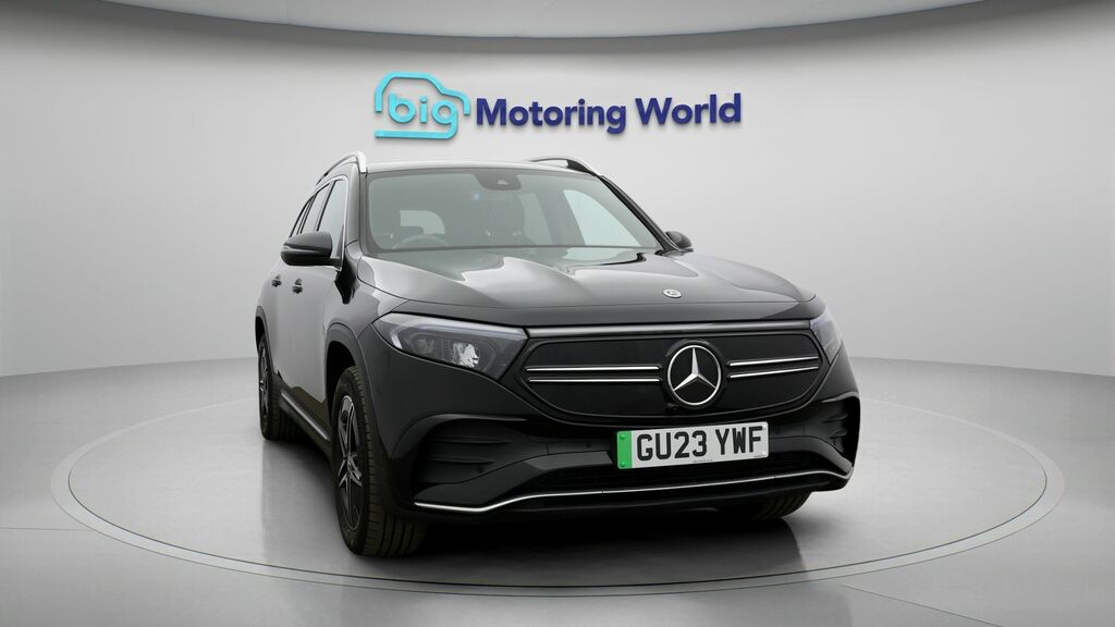 Mercedes-Benz EQB Amg Line Black
