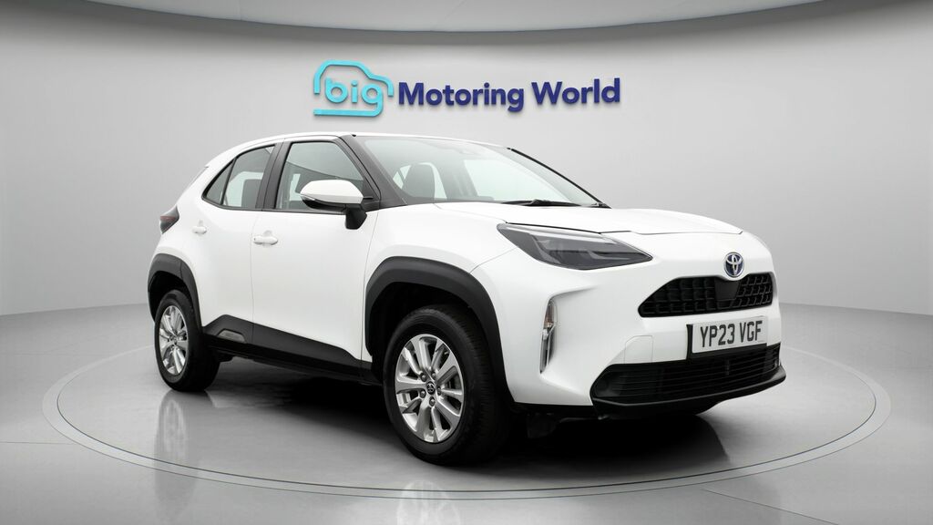 Toyota Yaris Cross Icon White
