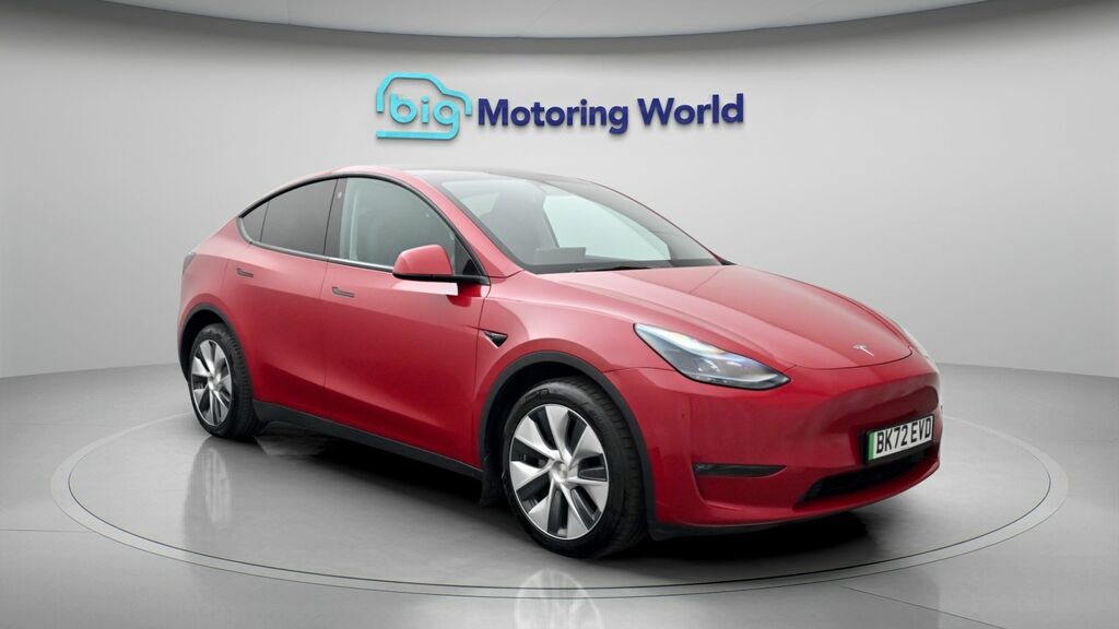 Tesla Model Y Long Range BK72EVD Red