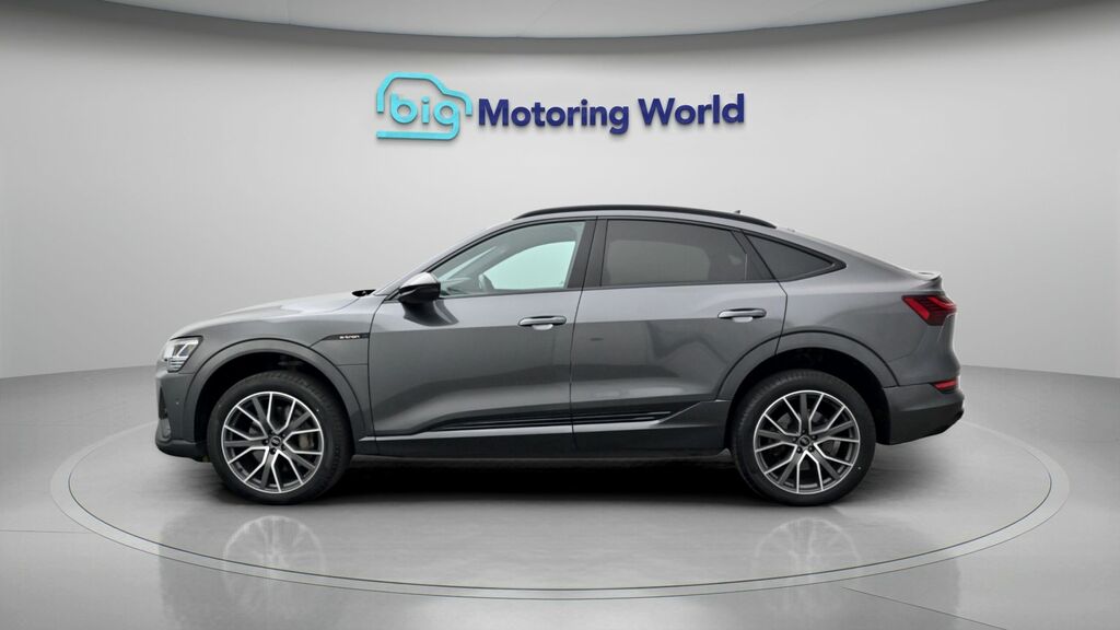 Audi E-tron Black Edition LR72WDU Grey #4