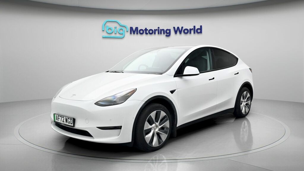Tesla Model Y Long Range AF72WGD White #3