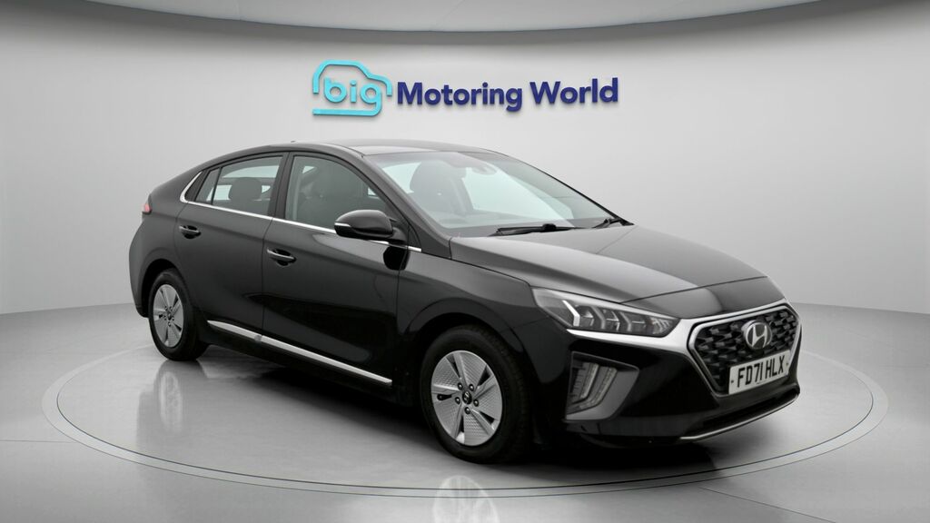 Hyundai Ioniq Premium Black