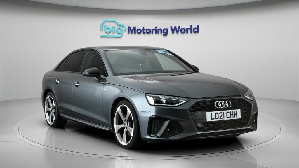 Audi A4 Black Edition Grey