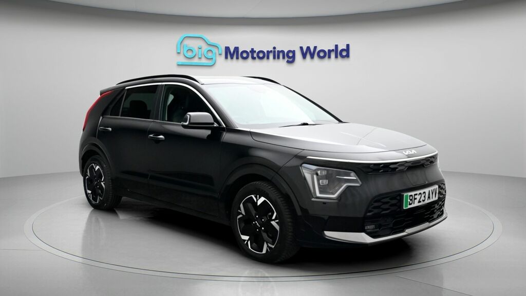 Kia Niro 4 BF23AYV Black