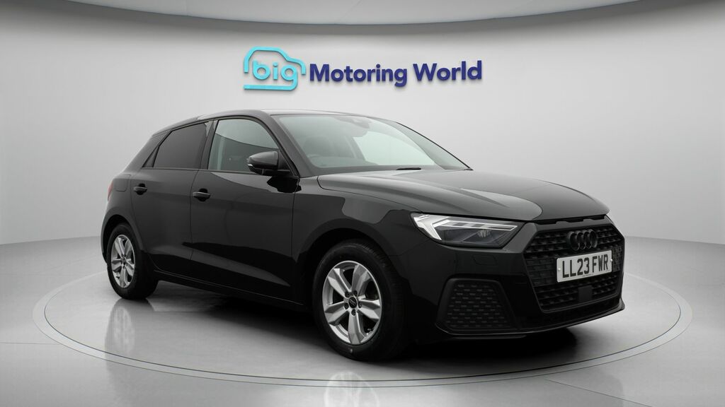 Audi A1 Technik Black